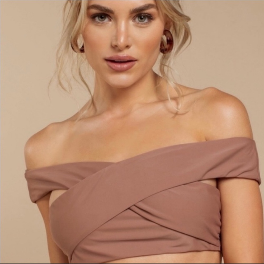 NWT Tobi Bikini Top - Sincerely Yours Off Shoulder - Dark Rose - Small